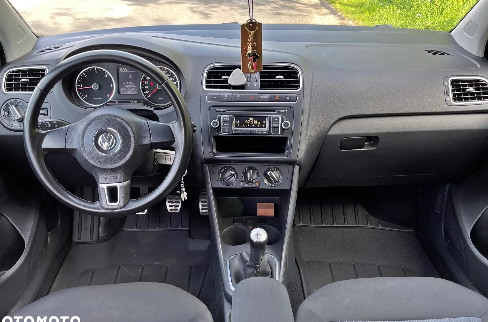 Volkswagen Polo cena 22900 przebieg: 234000, rok produkcji 2012 z Zgierz małe 497